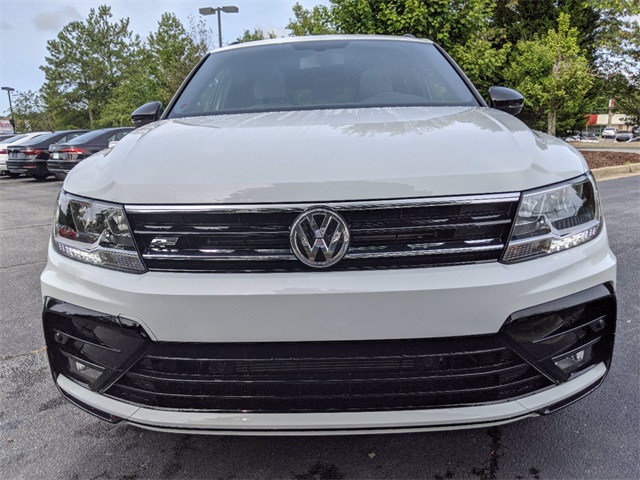 New 2020 Volkswagen Tiguan 2.0L TSI DOHC 2.0T SE R-Line Black FWD 4D ...