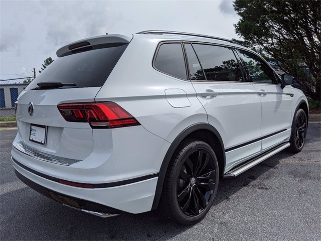 New 2020 Volkswagen Tiguan 2.0l Tsi Dohc 2.0t Se R-line Black Fwd 4d 